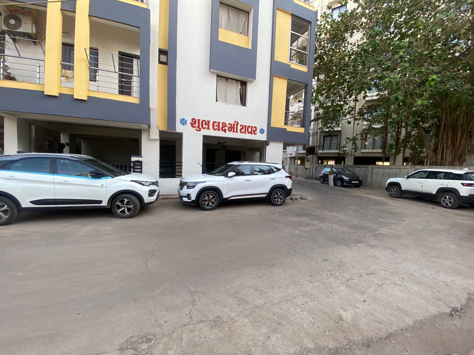 Flat/Builder Floor Apartment For Sale